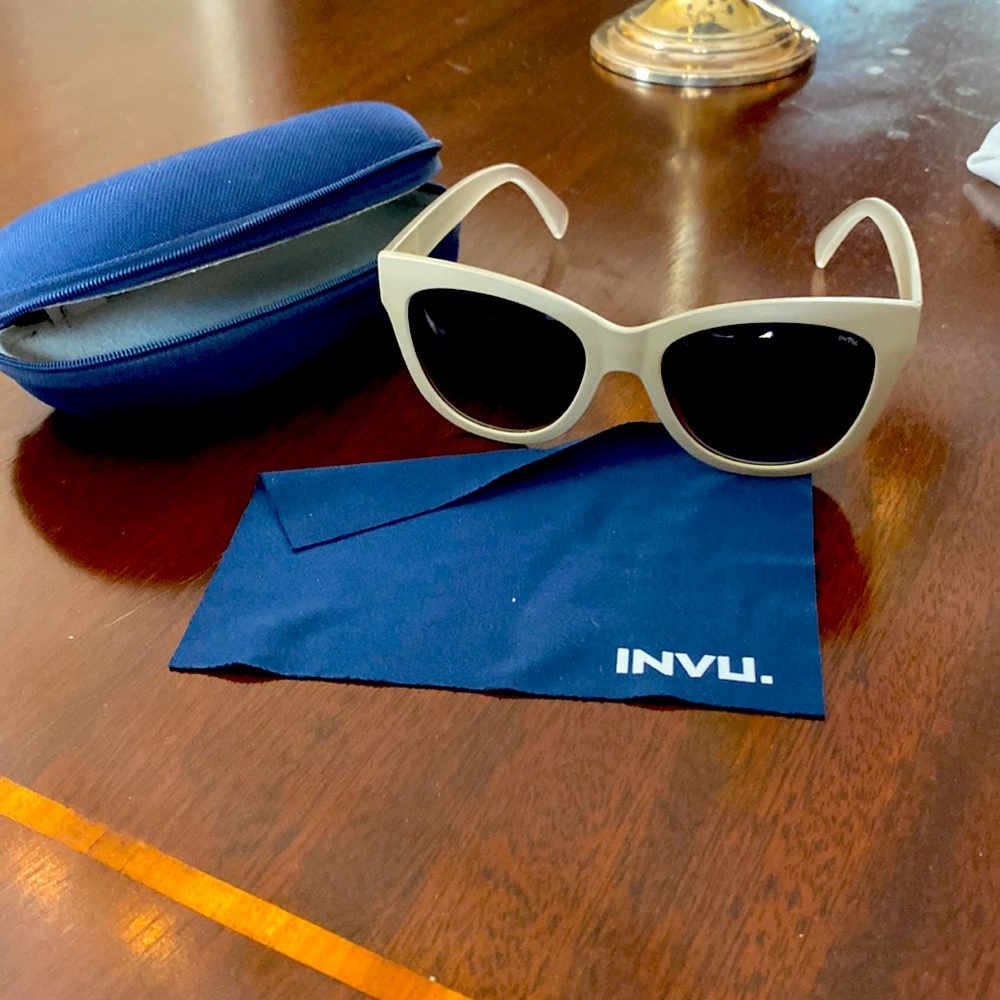 LAST CALL 3 items for $35 mix and match bundles! INVU sunglasses w case